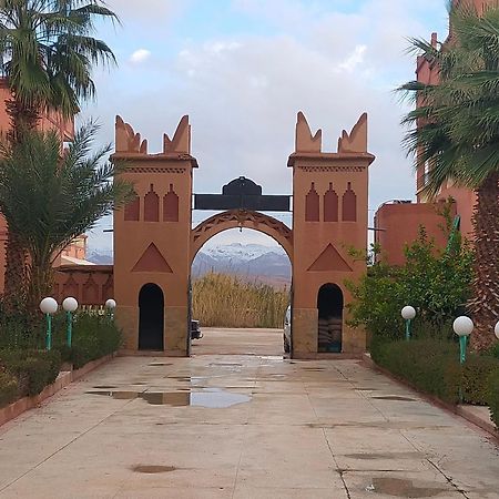 Hotel Mandar Saghrou Tazakhte Kelaat-M'Gouna Esterno foto