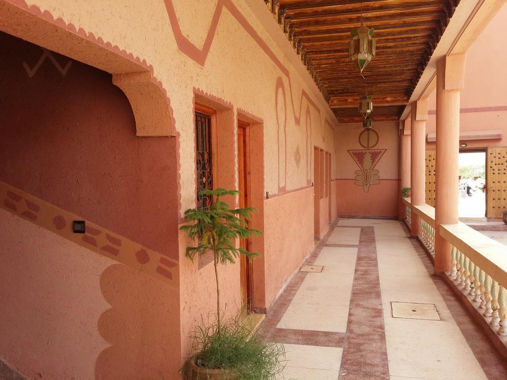 Hotel Mandar Saghrou Tazakhte Kelaat-M'Gouna Esterno foto