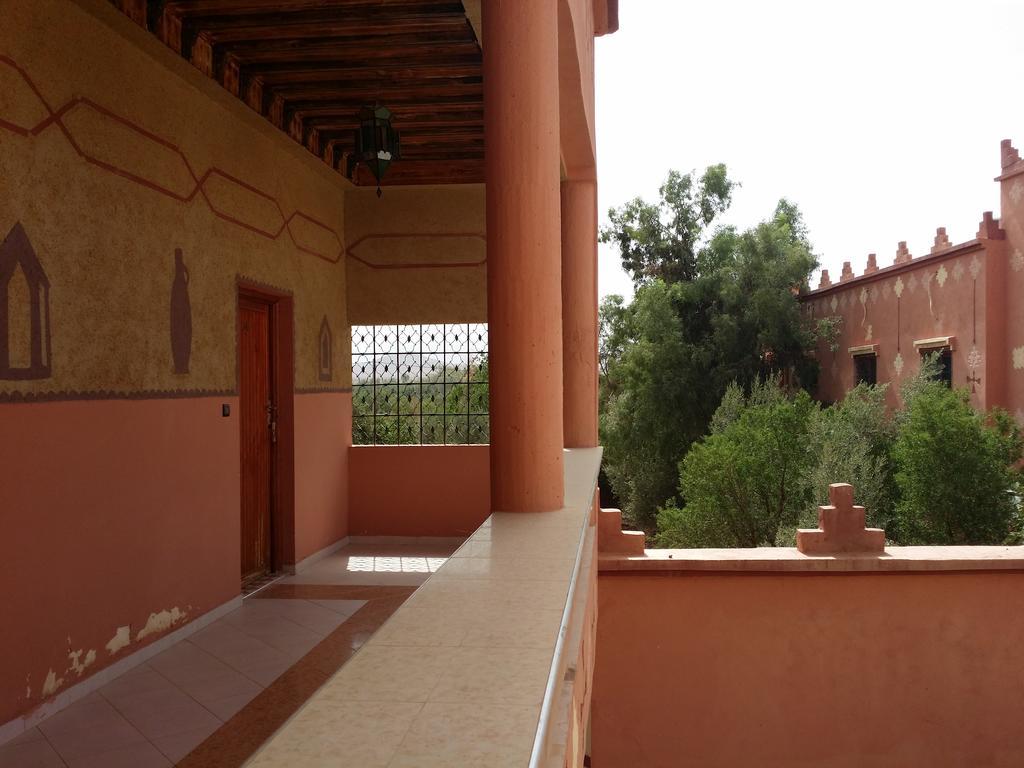 Hotel Mandar Saghrou Tazakhte Kelaat-M'Gouna Esterno foto
