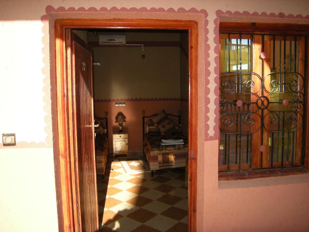 Hotel Mandar Saghrou Tazakhte Kelaat-M'Gouna Esterno foto