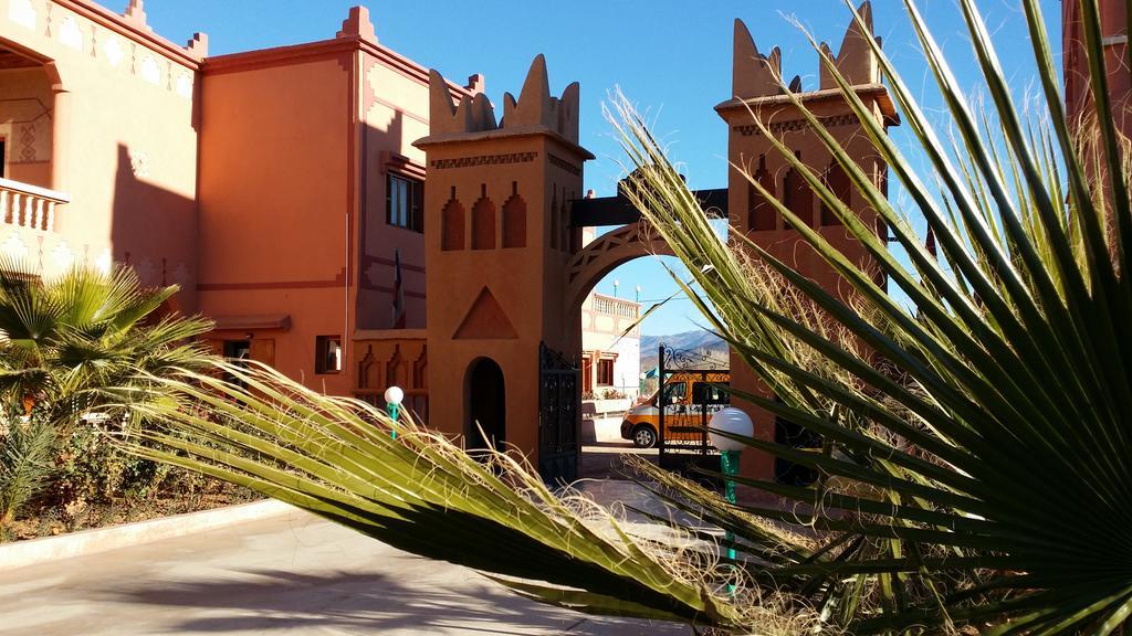 Hotel Mandar Saghrou Tazakhte Kelaat-M'Gouna Esterno foto